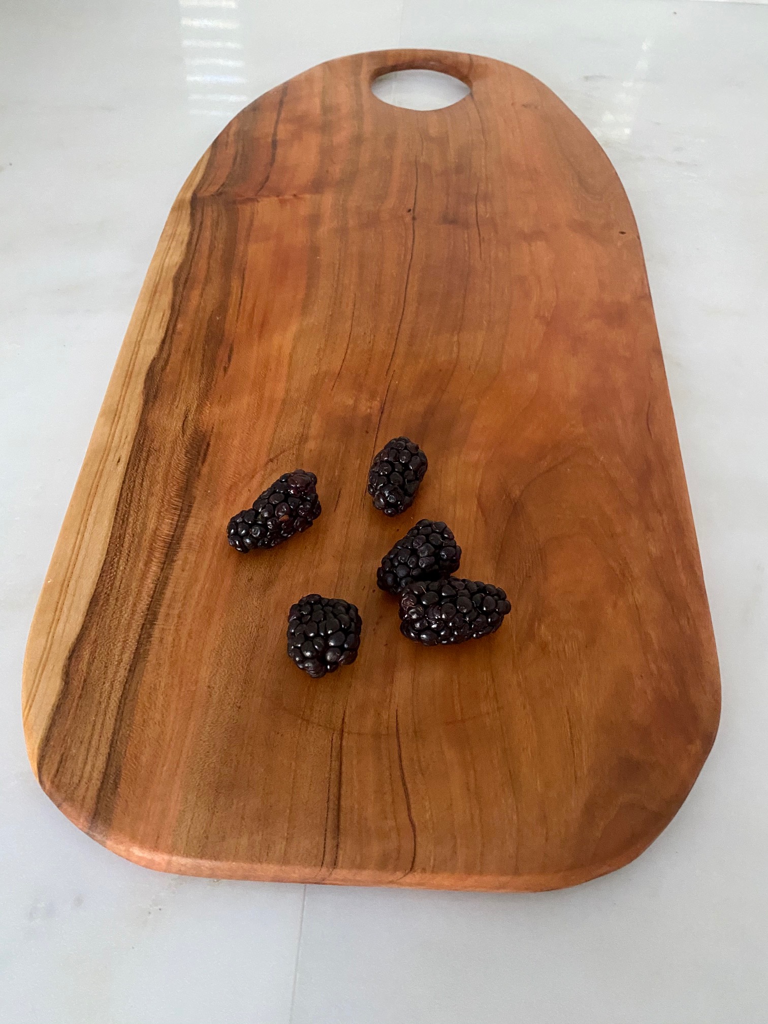 09. Cherry Cutting Board - Image 2